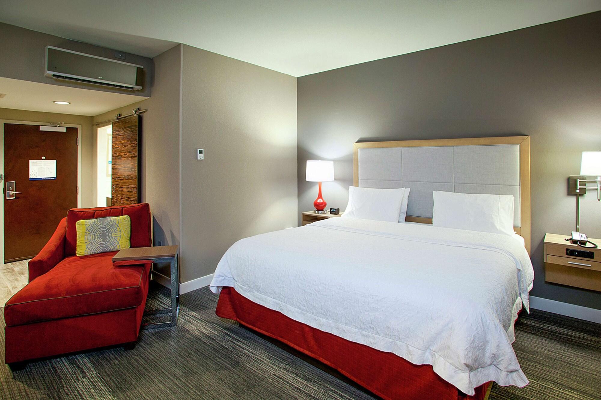 Hampton Inn Kansas City - Downtown Financial District Экстерьер фото
