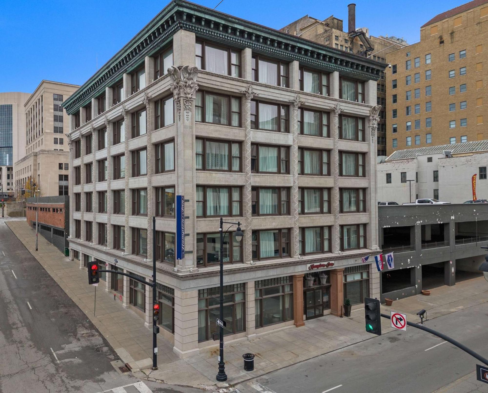 Hampton Inn Kansas City - Downtown Financial District Экстерьер фото