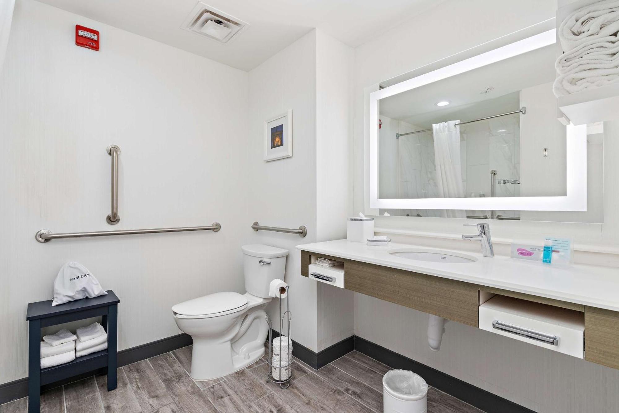 Hampton Inn Kansas City - Downtown Financial District Экстерьер фото