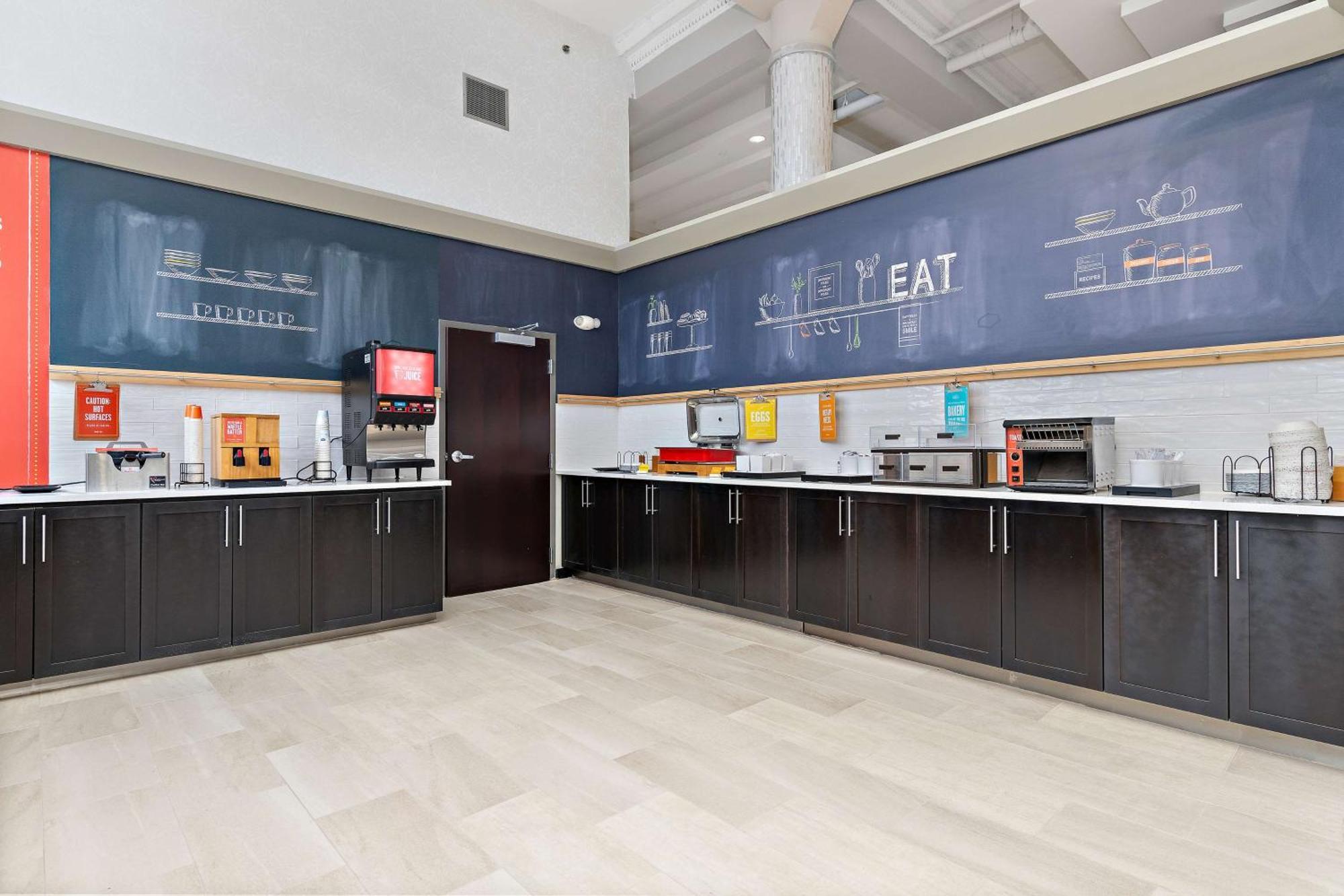 Hampton Inn Kansas City - Downtown Financial District Экстерьер фото