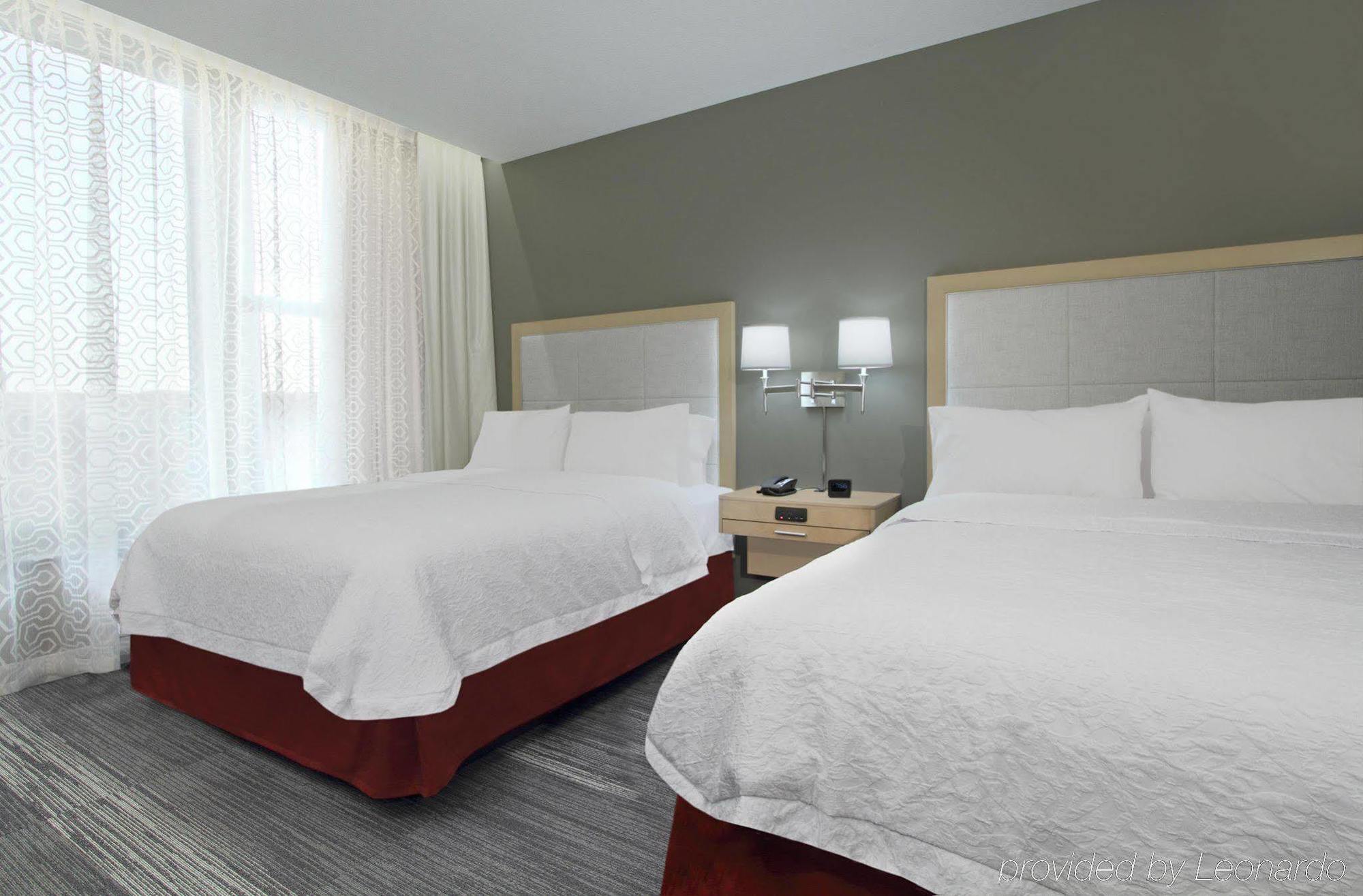 Hampton Inn Kansas City - Downtown Financial District Экстерьер фото