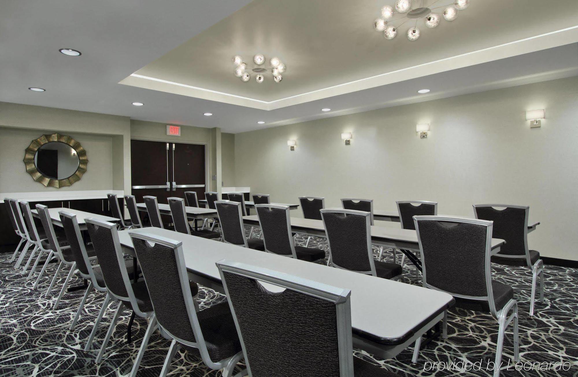 Hampton Inn Kansas City - Downtown Financial District Экстерьер фото